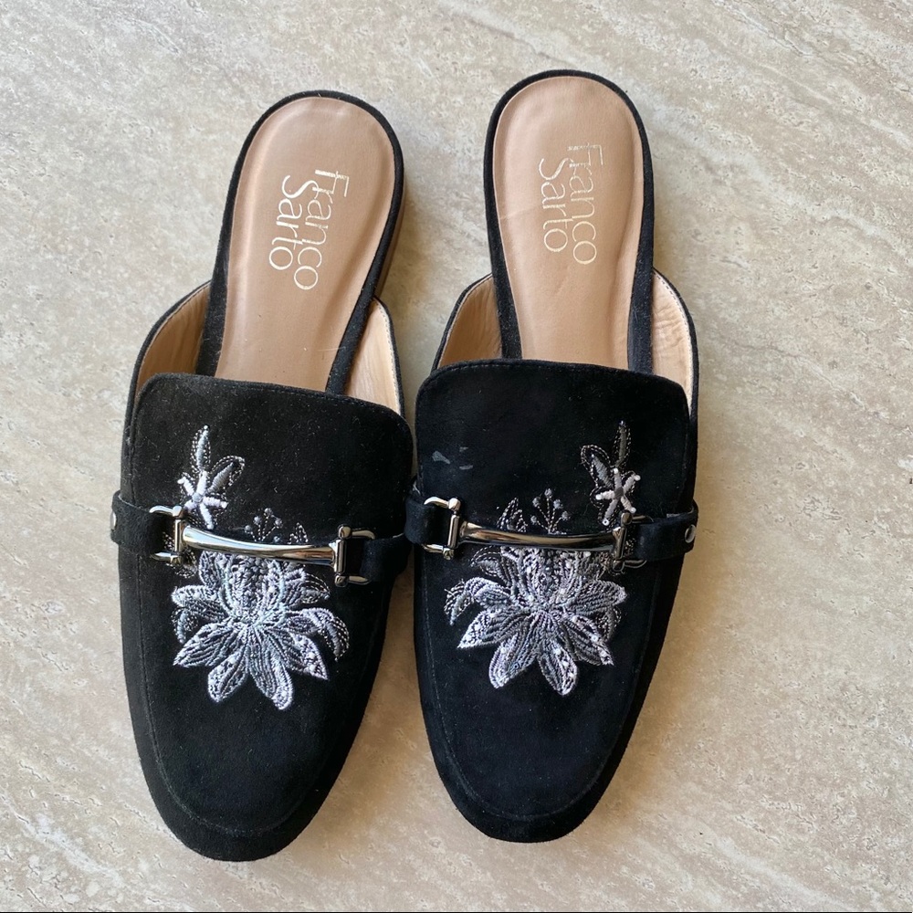 CLOSET CLOSING Franco Sarto Dalton Floral Embroidered Mule